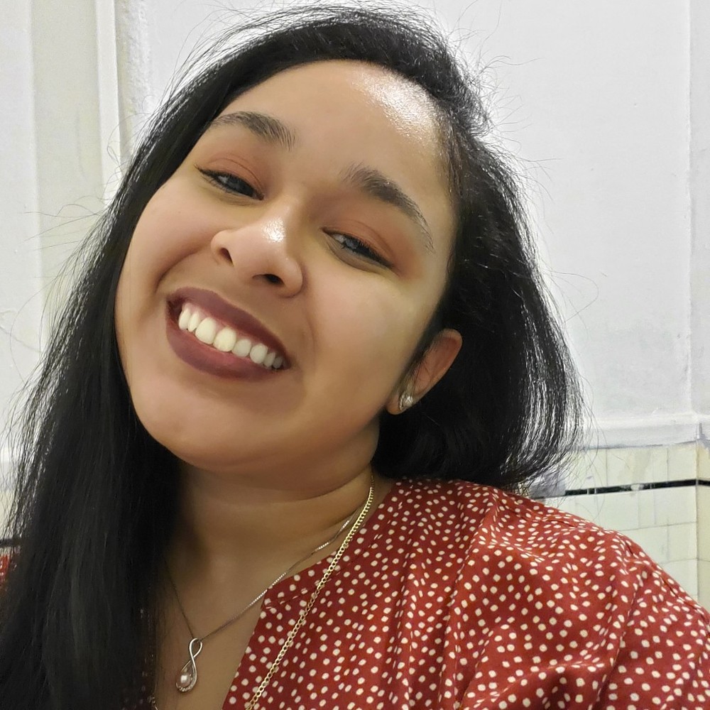 Meet your Posher, Madeline